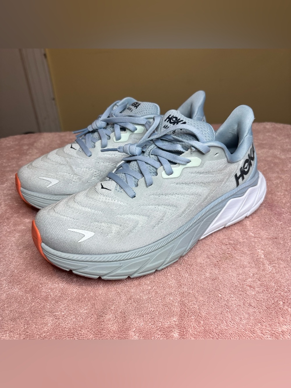 Hoka One One Arahi 6 Wide Shoes Womens Size 7.5 Gray Running Sneakers 1123195
